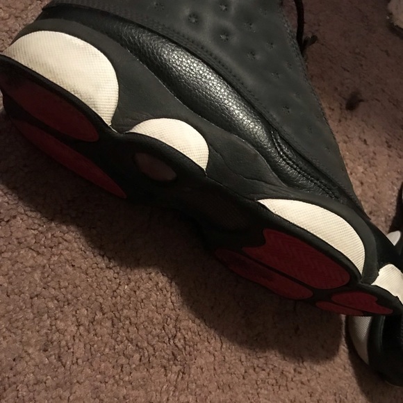 Black and white Jordan 13s - Picture 5 of 6